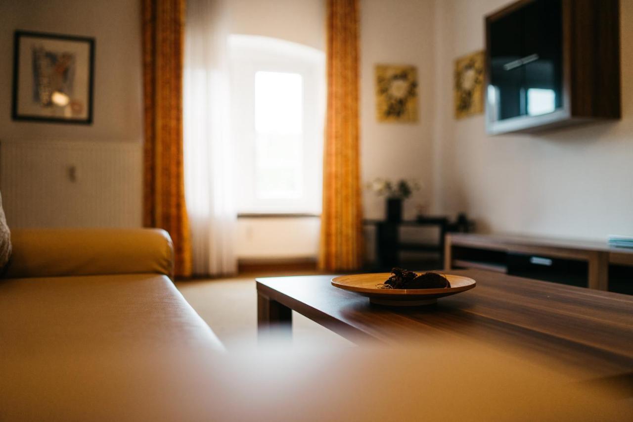 Hotel Am Bahnhof Weilburg Luaran gambar